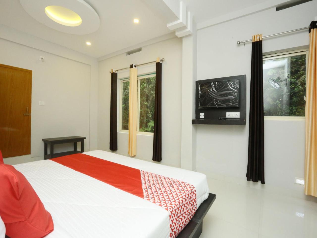 Oyo 12978 Igloo Residency Hotel Vithiri Kültér fotó