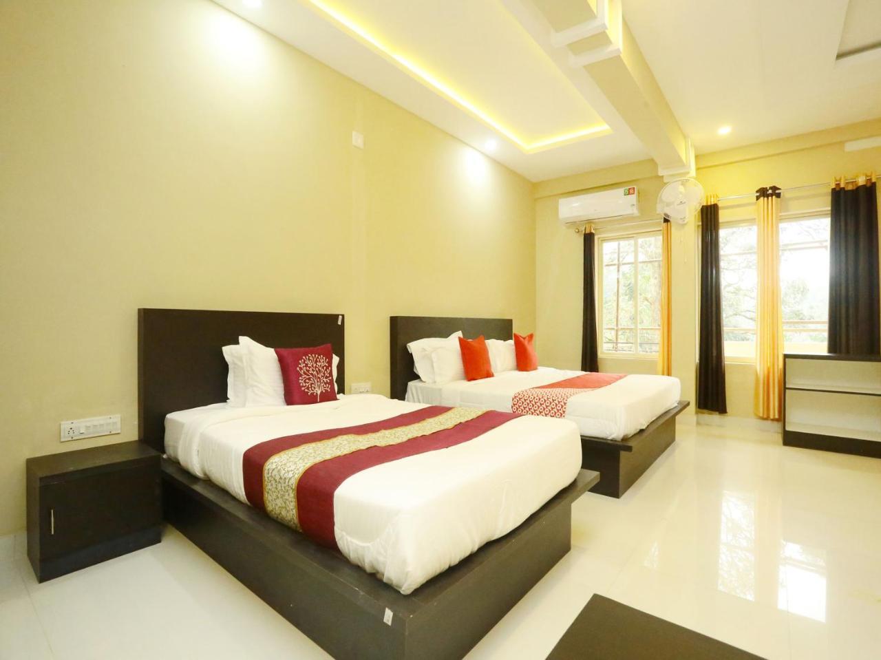 Oyo 12978 Igloo Residency Hotel Vithiri Kültér fotó